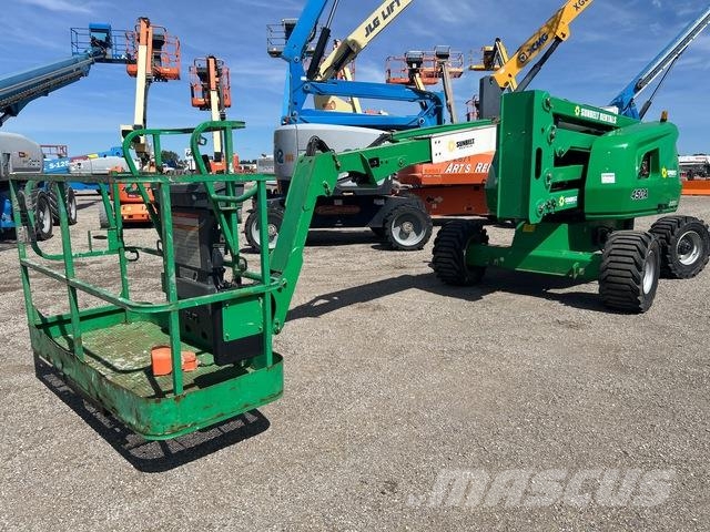 JLG 450A Articulated boom lifts