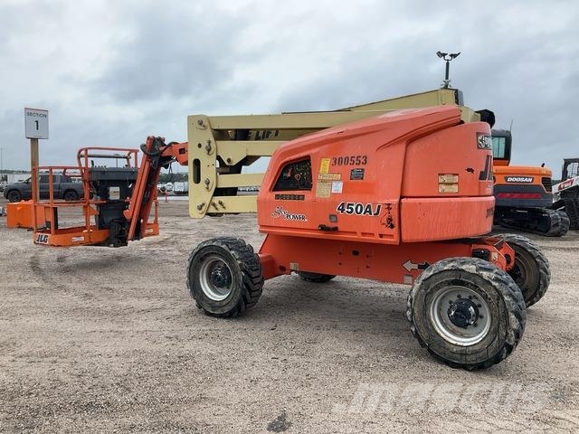 JLG 450AJ Gelenkteleskoparbeitsbühnen