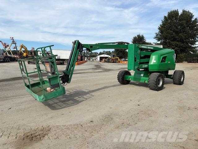 JLG 450AJ Kuukulkijat