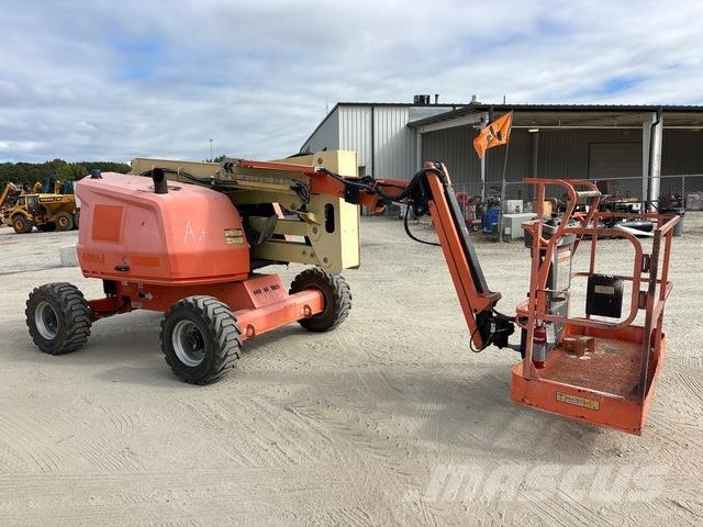 JLG 450AJ Plataformas con brazo de elevación manual