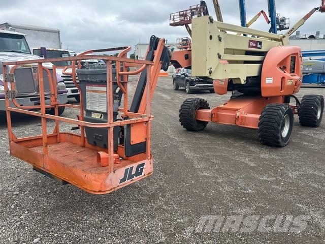 JLG 450AJ 曲臂高空工作平台