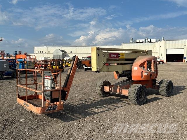 JLG 450AJ Articulated boom lifts