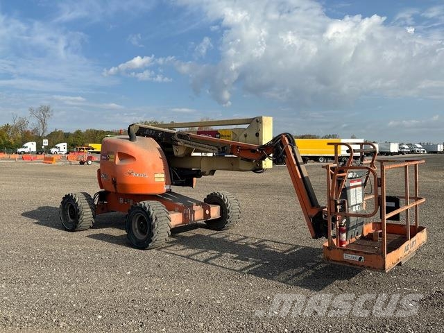 JLG 450AJ Articulated boom lifts