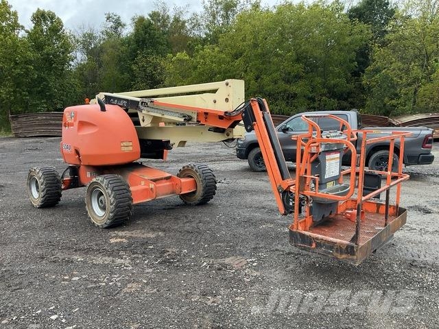 JLG 450AJ Series ll Plataformas con brazo de elevación manual