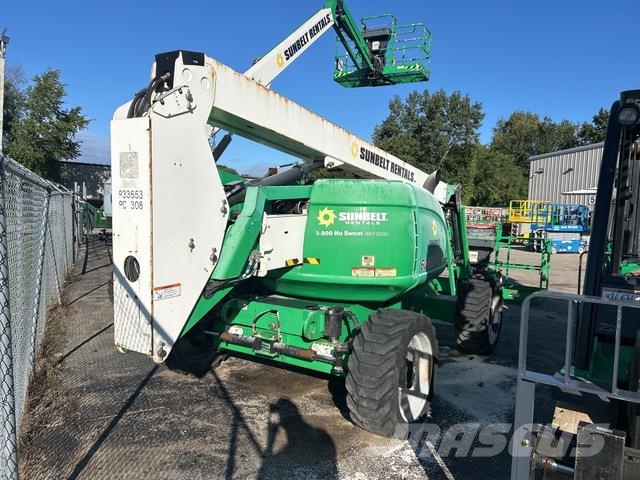 JLG 600AJ Bomliftar