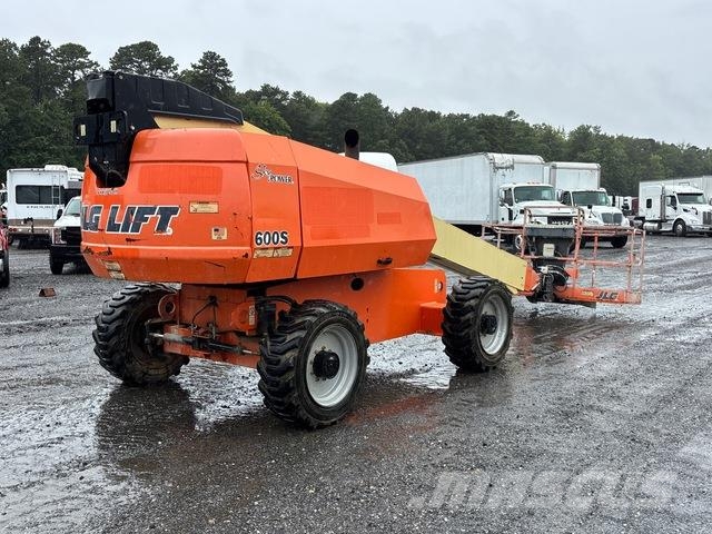 JLG 600S Teleskoplifte