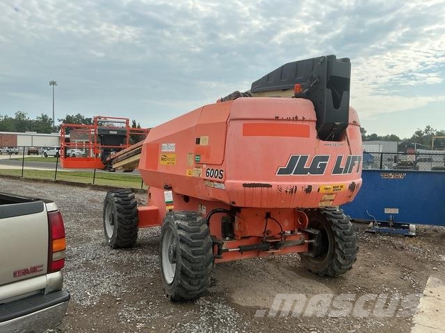 JLG 600S Telescoophoogwerkers