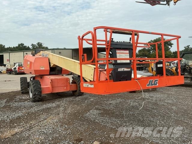 JLG 600S Телескопічні підйомники