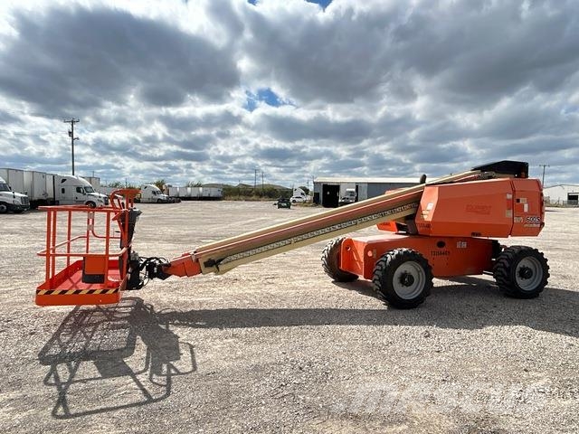 JLG 600S Teleskoop poomtõstukid