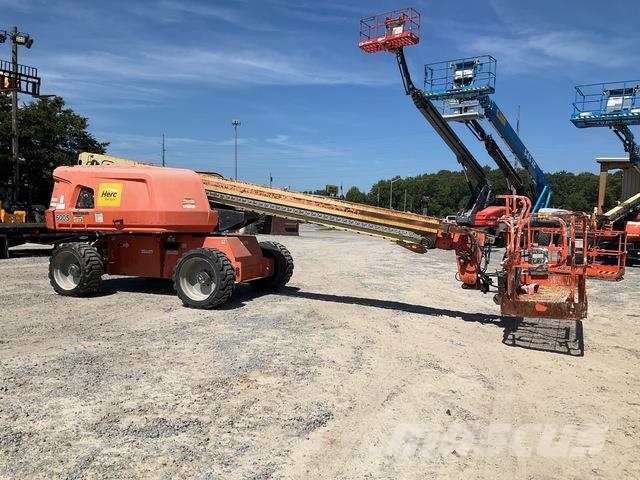 JLG 660S Teleskopiskie pacēlāji
