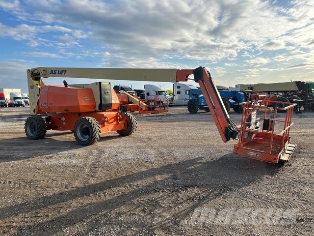 JLG 800 AJ Knikarmhoogwerkers
