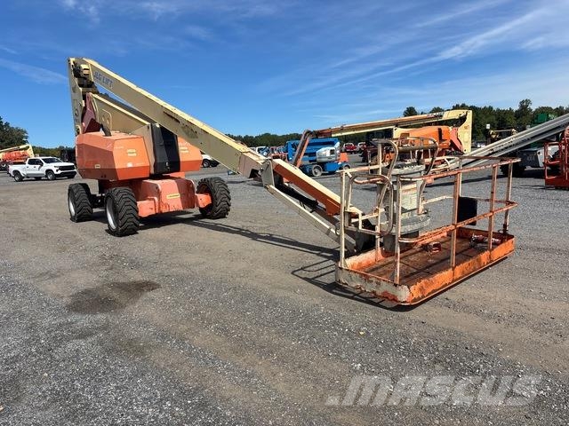 JLG 800AJ Zglobne podizne platforme