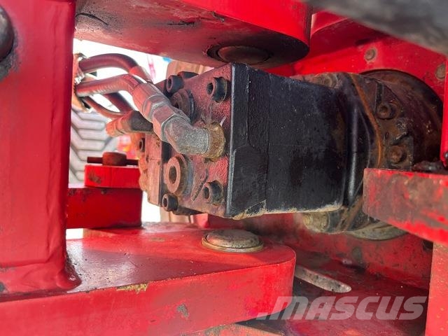 JLG 860SJ Gelenkteleskoparbeitsbühnen