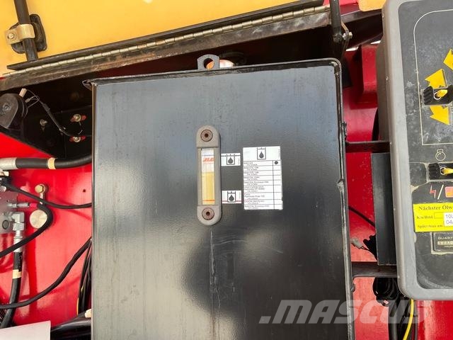 JLG 860SJ Gelenkteleskoparbeitsbühnen