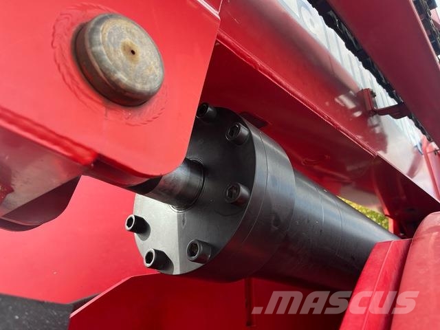 JLG 860SJ Gelenkteleskoparbeitsbühnen
