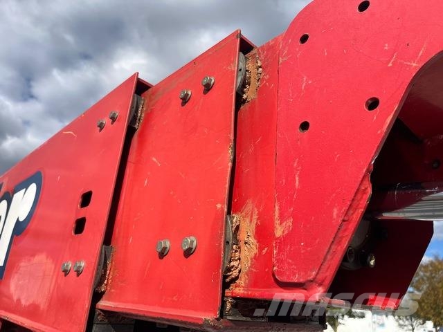 JLG 860SJ Gelenkteleskoparbeitsbühnen