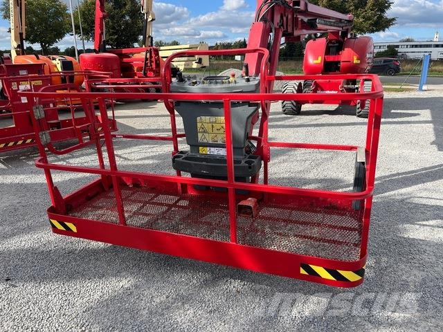 JLG 860SJ Gelenkteleskoparbeitsbühnen