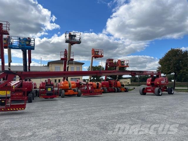 JLG 860SJ Gelenkteleskoparbeitsbühnen