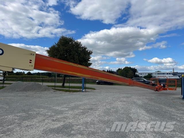 JLG 860SJ Gelenkteleskoparbeitsbühnen