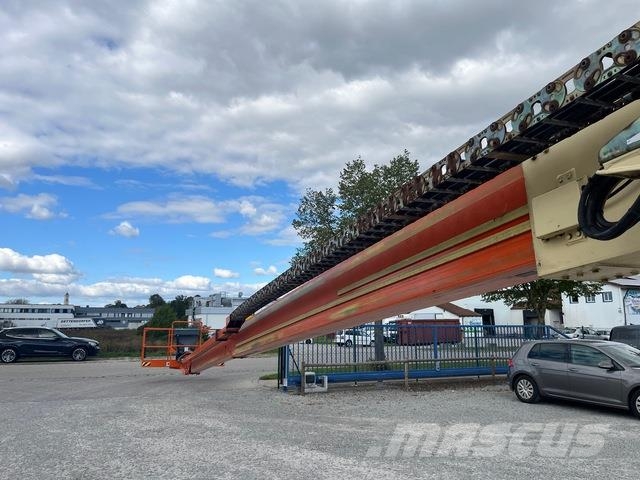 JLG 860SJ Gelenkteleskoparbeitsbühnen