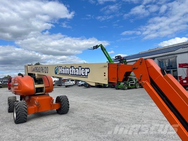 JLG 860SJ Gelenkteleskoparbeitsbühnen