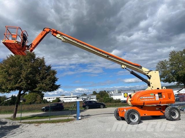 JLG 860SJ Gelenkteleskoparbeitsbühnen