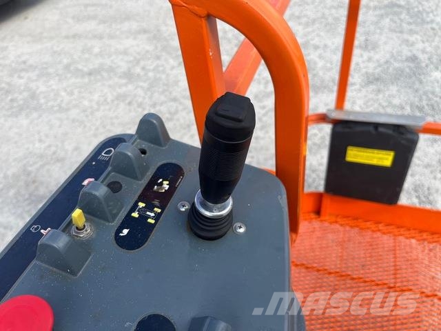JLG 860SJ Gelenkteleskoparbeitsbühnen