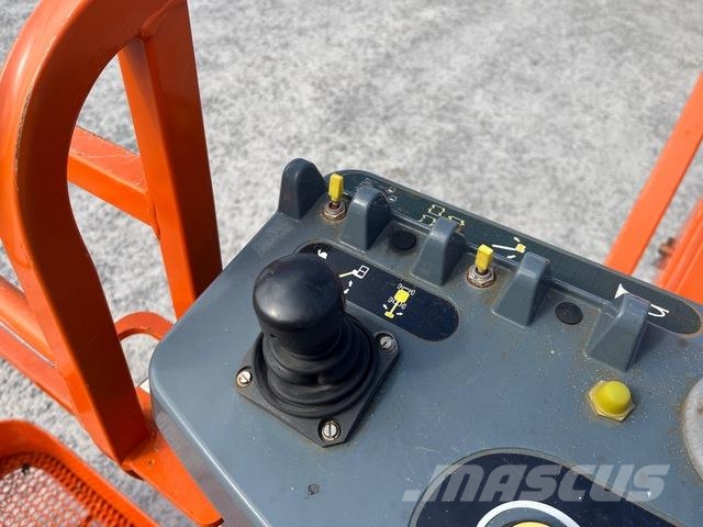 JLG 860SJ Gelenkteleskoparbeitsbühnen