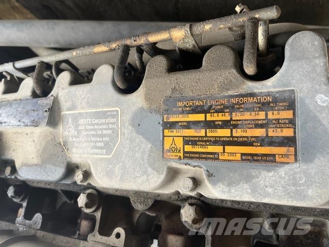 JLG 860SJ Gelenkteleskoparbeitsbühnen