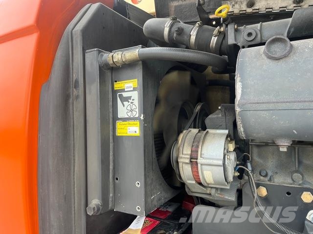 JLG 860SJ Gelenkteleskoparbeitsbühnen