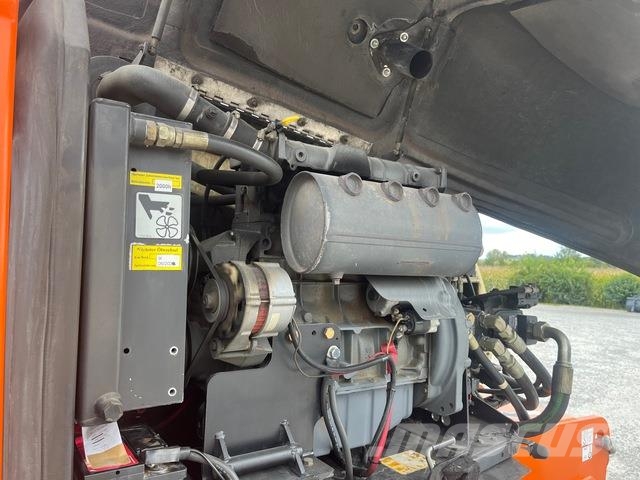 JLG 860SJ Gelenkteleskoparbeitsbühnen