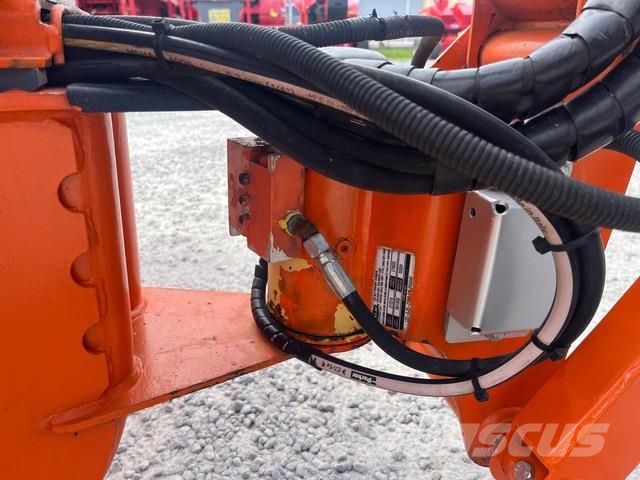 JLG 860SJ Gelenkteleskoparbeitsbühnen