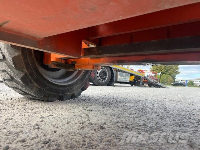 JLG 860SJ Gelenkteleskoparbeitsbühnen
