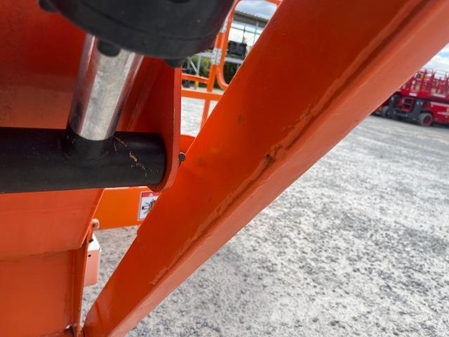 JLG 860SJ Gelenkteleskoparbeitsbühnen