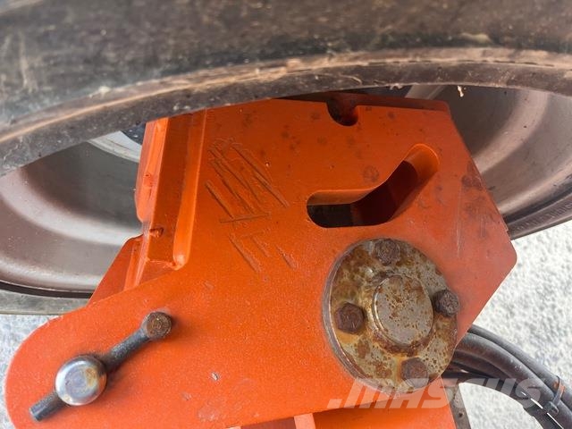 JLG 860SJ Gelenkteleskoparbeitsbühnen