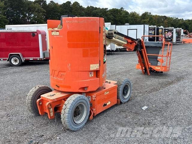 JLG E300AJP Zglobne podizne platforme