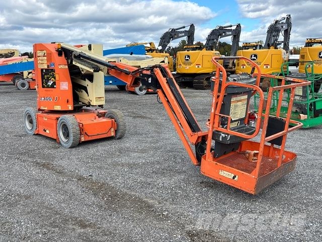 JLG E300AJP Zglobne podizne platforme