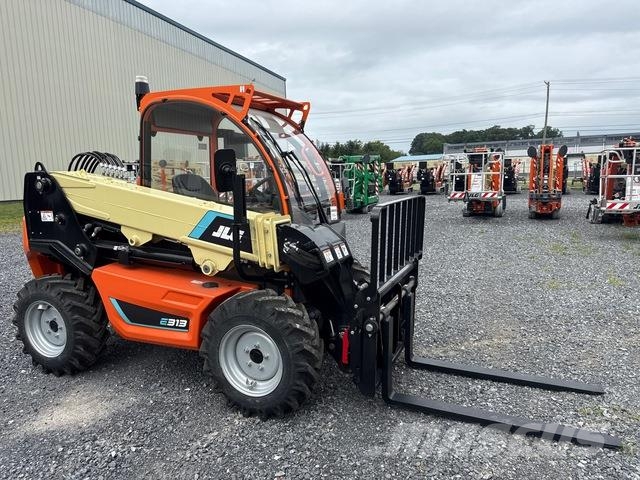JLG E313 Τηλεσκοπικοί ανυψωτές