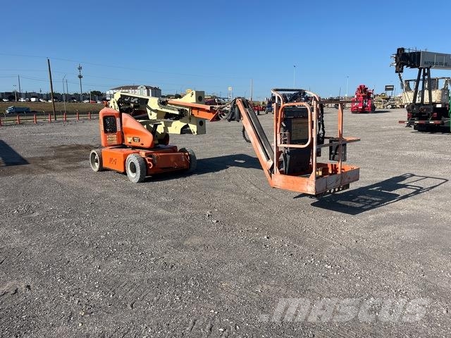 JLG E400AJPN Knikarmhoogwerkers