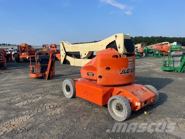 JLG E400AJPN Bomlifte med knækarm