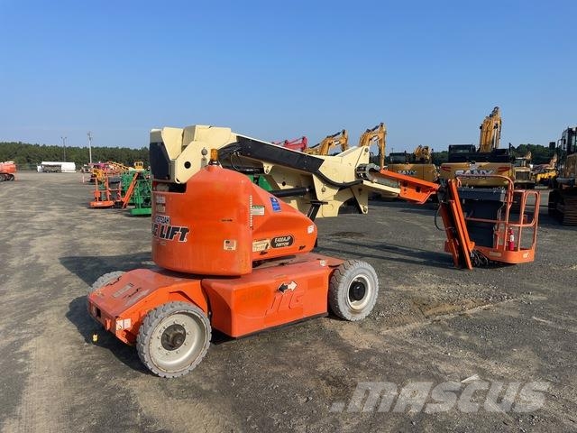 JLG E400AJPN Bomlifte med knækarm