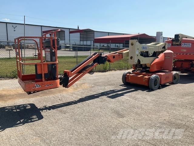 JLG E400AJPN Knikarmhoogwerkers