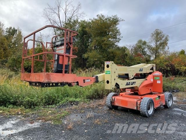 JLG E450A رافعات سلة مفصلية