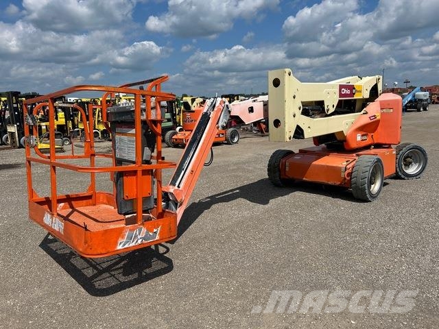 JLG E450AJ Leddede bomlifter