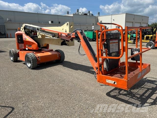 JLG E450AJ Leddede bomlifter