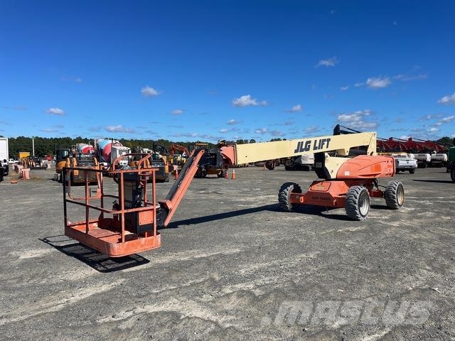 JLG M600JP Strēles pacēlāji