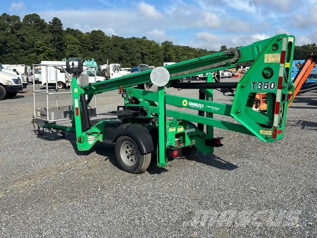 JLG T350 高所作業台付トレーラー