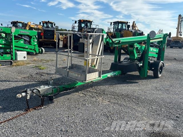 JLG T500J 高所作業台付トレーラー