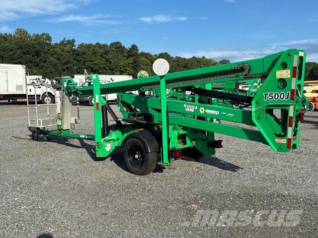 JLG T500J 高所作業台付トレーラー