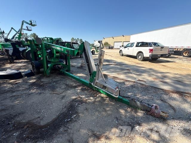 JLG T500J Trailer mounted platforms